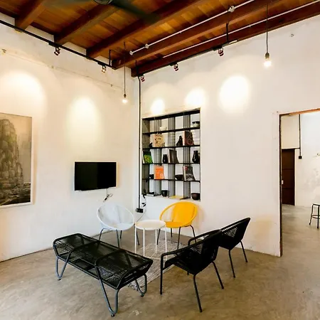 Central Georgetown - Loft House